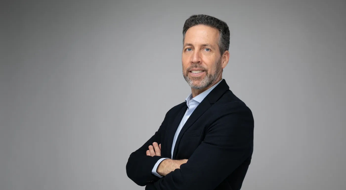 Néstor Romero en la conferencia internacional de neuromarketing en Miami