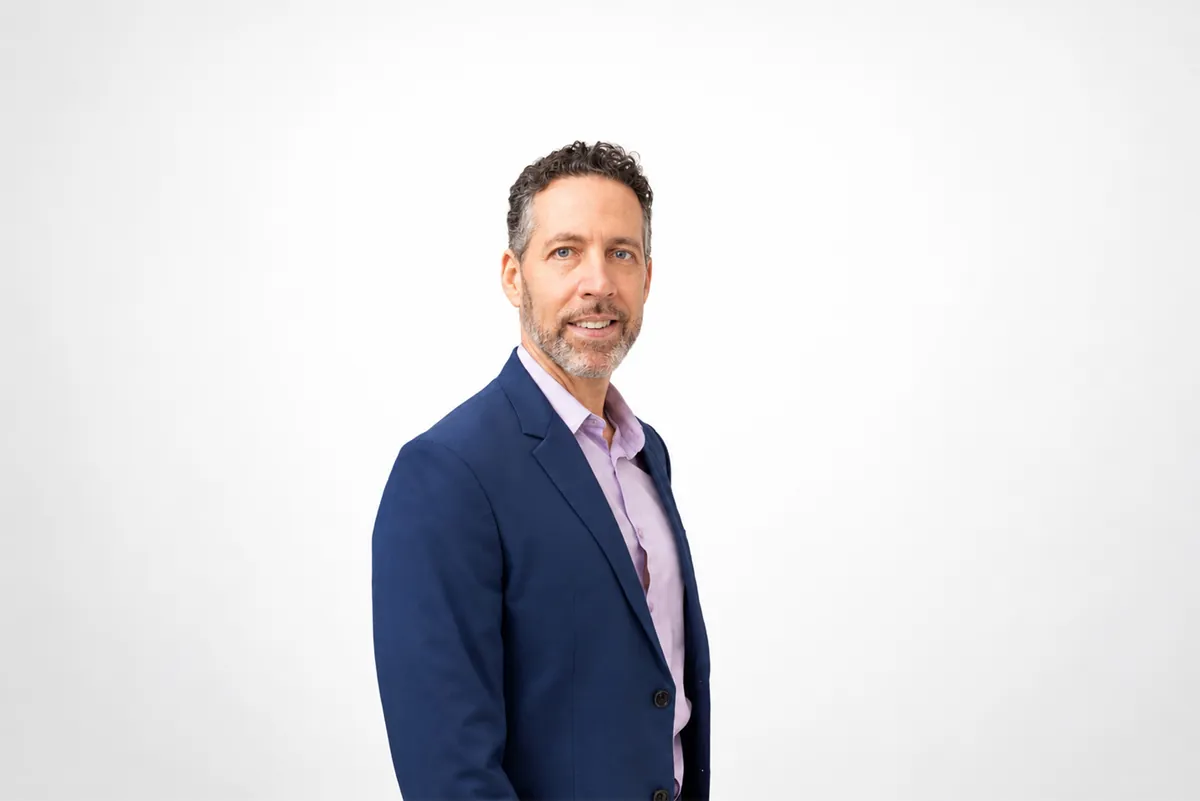 Néstor Romero, consultor de visibilidad digital para turismo e inversión
